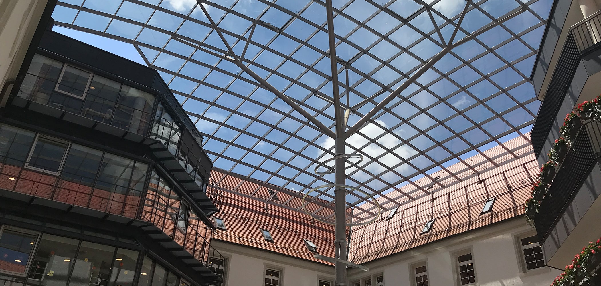 Standsicher? <br> Zuverlässig? <br> Natürlich!